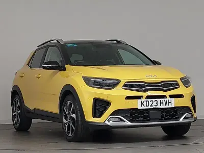 Used Kia Stonic GT-Line S 118 HP (86 kW) 2023 Yellow SUV