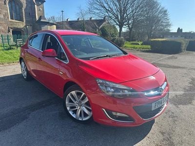 Used Vauxhall Astra SRi 140 HP (102 kW) 2014 Red Hatchback