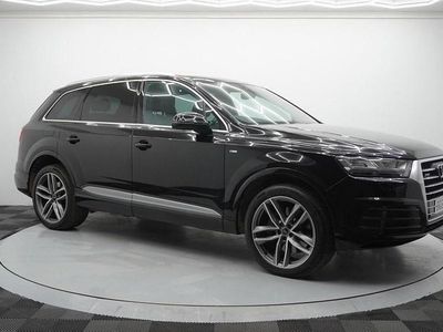 Black Used 2017 Audi Q7 S-Line SUV | £22,495 (Fair price)