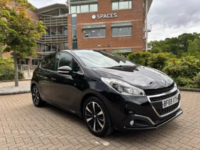 Used Peugeot 208 S 82 HP (60 kW) 2019 Black Hatchback