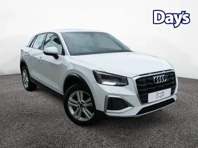 Usado Audi Q2 Sport 150 HP (110 kW) 2023 Branco SUV