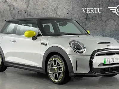 Used Mini Cooper Level 2 135 kW (184 HP) 2023 Hatchback