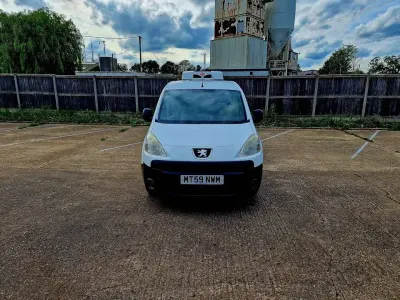 Used Peugeot Partner S 2008 White MPV