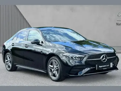 Begagnad Mercedes A250 AMG Line Premium 214 HK (157 kW) 2025 Svart Sedan