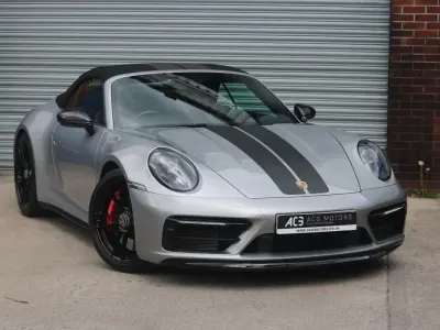 Begagnad Porsche 911 2023 Silver Cab