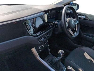 Usado VW Polo Life 80 HP (58 kW) 2022 Azul Citadino