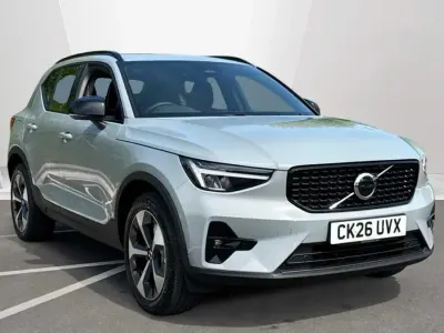 Used Volvo XC40 Plus 161 HP (118 kW) 2026 Silver SUV