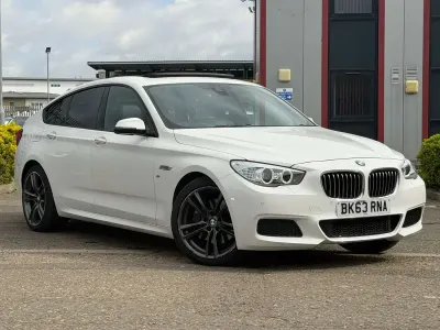 Used BMW 530 M Sport 258 HP (189 kW) 2013 White Hatchback