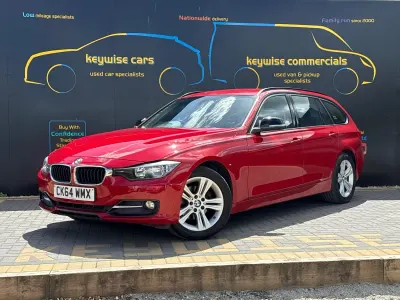 Used BMW 318 Sport Line 2014 Red Estate
