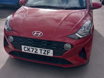 Used Hyundai i10 SE 67 HP (49 kW) 2022 Red Hatchback