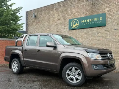 Used VW Amarok Trendline 180 HP (132 kW) 2014 Brown Pickup