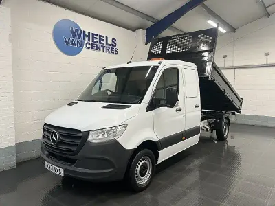 Used Mercedes Sprinter Progressive 143 HP (105 kW) 2021 White Van