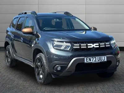 Second-hand Dacia Duster Extreme 99 CP (72 kW) 2024 Gri SUV
