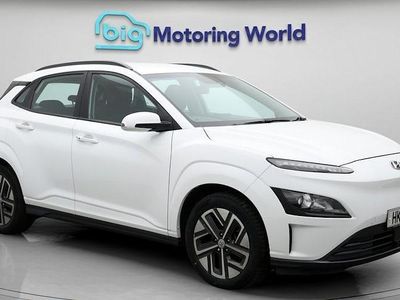 White Used 2021 Hyundai Kona SE SUV | £10,410 (Good price)