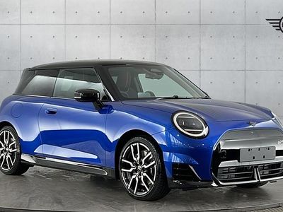 Usado Mini Cooper Hatch 133 kW (181 CV) 2025 Azul Utilitario