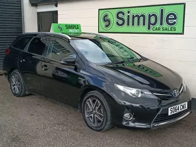 Używany Toyota Auris Touring Sports 136 KM (100 kW) 2014 Kombi