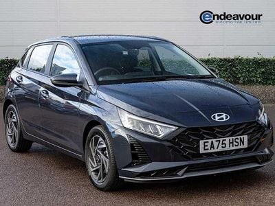 Used Hyundai i20 Advanced 100 HP (73 kW) 2025 Grey Hatchback