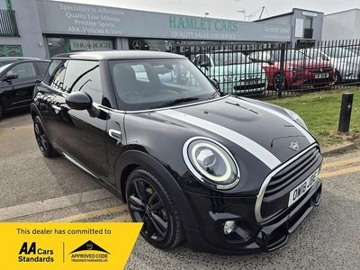 Używany Mini Cooper Hatch 136 KM (100 kW) 2018 Czarny Hatchback