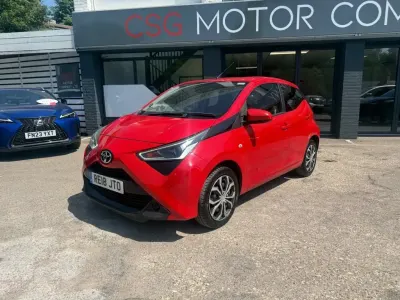 Used Toyota Aygo X-play 2018 Red Hatchback