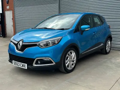 Used Renault Captur Dynamique 90 HP (66 kW) 2014 Blue SUV
