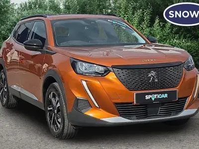 Gebraucht Peugeot 2008 Allure+ 101 PS (74 kW) 2022 Orange SUV