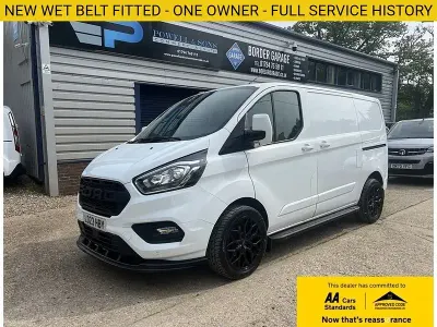 Used Ford Transit Custom Limited 130 HP (95 kW) 2023 White Van