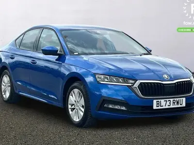 Used Skoda Octavia SE Technology 110 HP (80 kW) 2024 Blue Hatchback