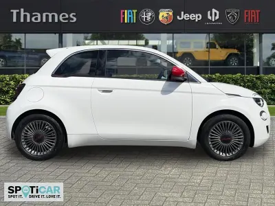 Used Fiat 500e Red 85 kW (116 HP) 2023 White Hatchback