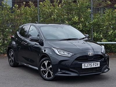 Second-hand Toyota Yaris Hybrid Design 116 CP (85 kW) 2025 Negru Hatchback