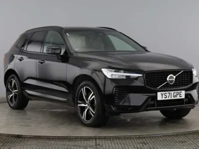 Used Volvo XC60 R-Design 194 HP (142 kW) 2021 Black SUV
