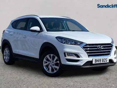 Used Hyundai Tucson SE 132 HP (97 kW) 2019 White SUV