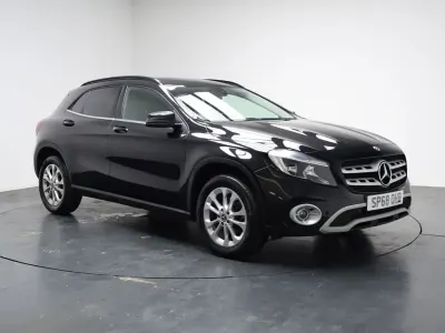 Used Mercedes GLA200 Executive 136 HP (100 kW) 2018 Black SUV