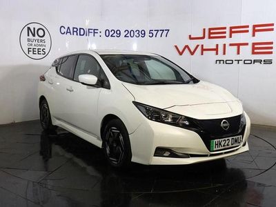 White Used 2022 Nissan Leaf Acenta Hatchback | £9,988 (Good price)