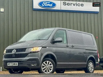 Używany VW Transporter Highline 150 KM (110 kW) 2023 Szary Van