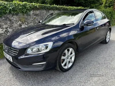 Used Volvo S60 SE 150 HP (110 kW) 2017 Blue Sedan