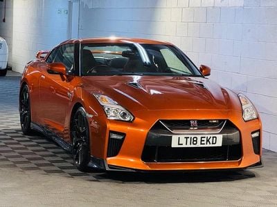 Used Nissan GT-R Recaro 700 HP (514 kW) 2018 Gold Coupe