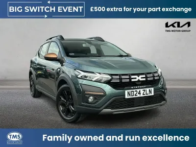 Used Dacia Sandero Extreme 90 HP (66 kW) 2024 Green Hatchback