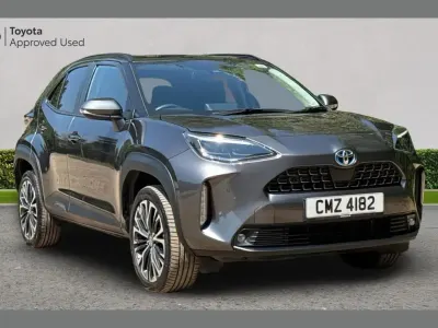 Used Toyota Yaris Cross 113 HP (83 kW) 2023 Grey SUV