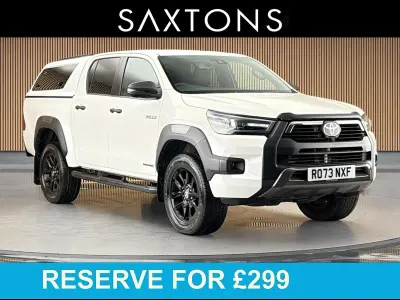 Used Toyota HiLux 204 HP (150 kW) 2023 White Pickup