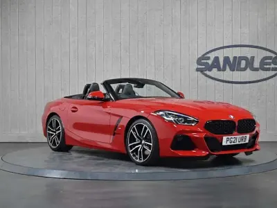 Begagnad BMW Z4 M Sport 258 HK (189 kW) 2021 Röd Cab