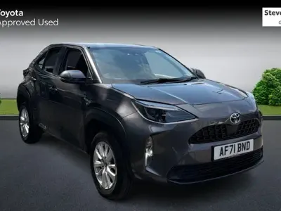 Used Toyota Yaris Hybrid 116 HP (85 kW) 2026 Estate