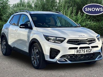 Used Kia Stonic GT-Line 100 HP (73 kW) 2025 White pearl SUV