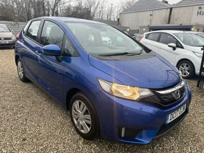 Używany Honda Jazz S 102 KM (75 kW) 2017 Niebieski Hatchback