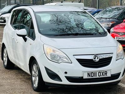 Used Vauxhall Meriva 130 HP (95 kW) 2011 White MPV