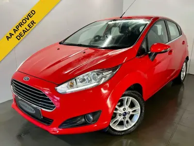 Used Ford Fiesta Zetec 2016 Red Hatchback