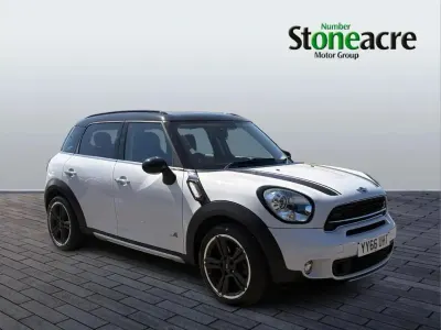 Używany Mini Cooper S 180 KM (132 kW) 2016 Biały Hatchback