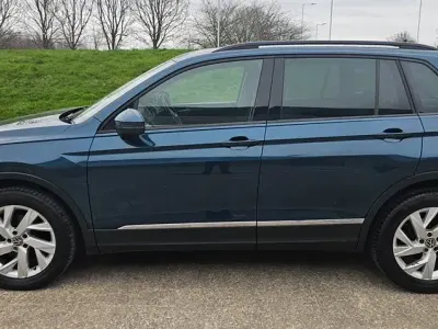 Usado VW Tiguan Life 2022 Azul SUV