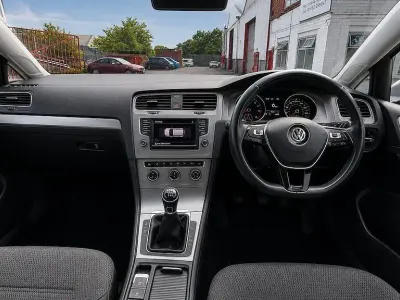 Used VW Golf VII Edition 110 HP (80 kW) 2016 Silver Hatchback