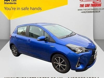 Blue Used 2018 Toyota Yaris Hybrid Hatchback | £11,488 (Fair price)
