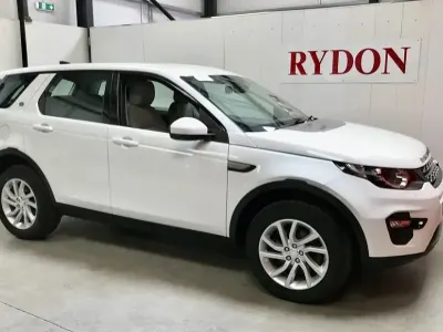 Used Land Rover Discovery Sport SE 177 HP (130 kW) 2018 White SUV
